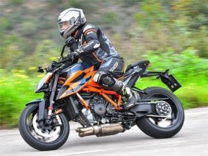 KTM Super Duke R Puzzle Game Online