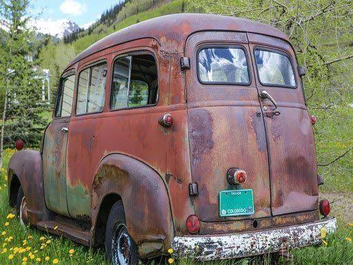 Old Rusty Cars Differences 2 - Spot the Difference Puzzle Game
